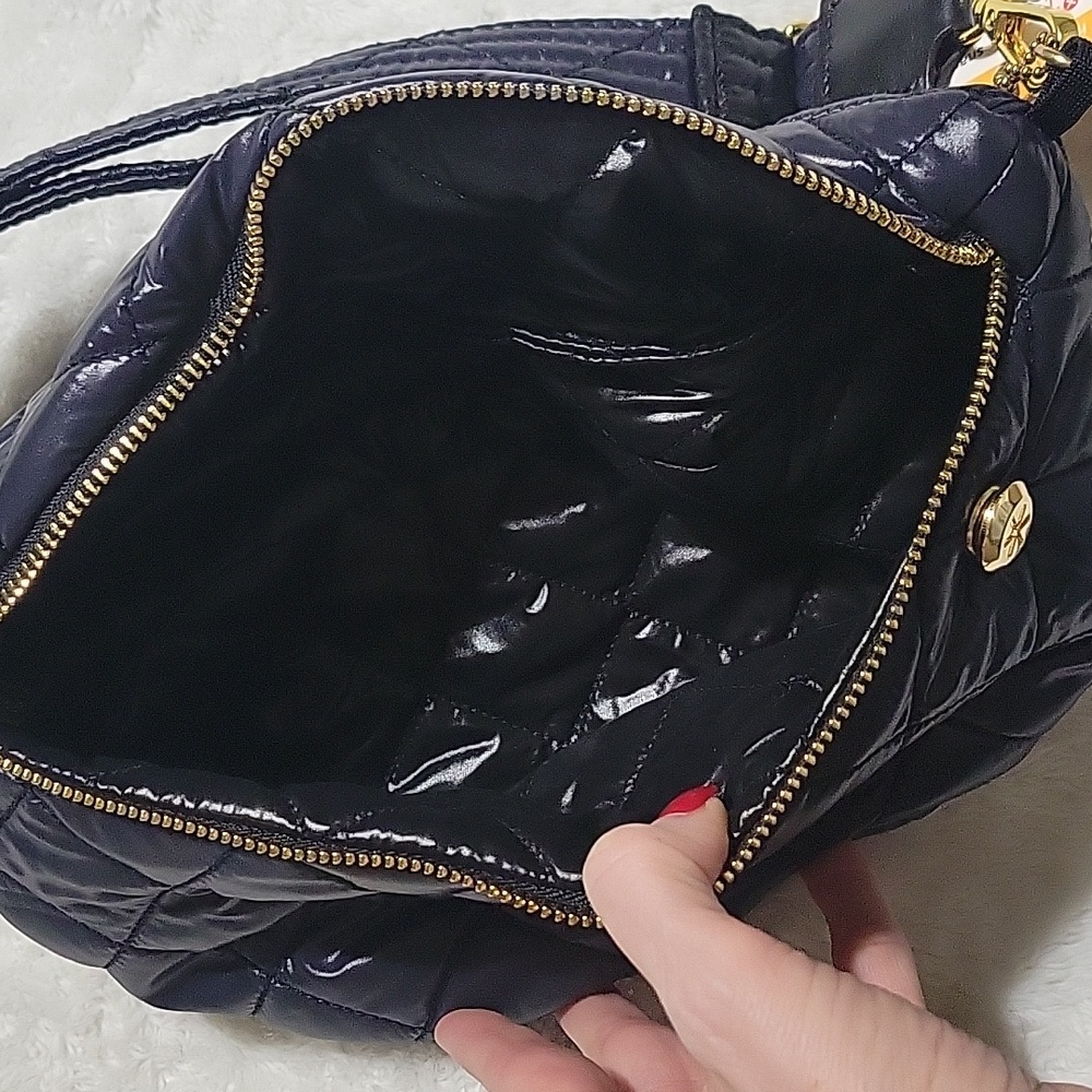 Black Quilted Women's Bag-Goldno.8 - Picture 7 of 7